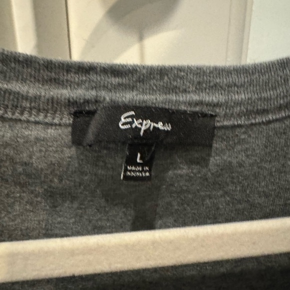 Express Gray Lightweight V-Neck Button Front Cardigan Size L - Picture 6 of 12